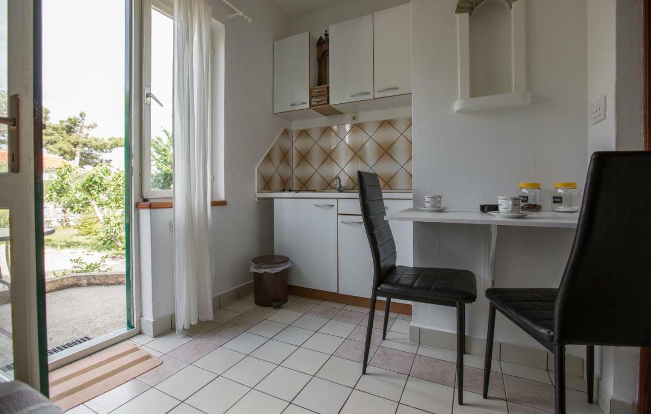 Studio Apartment By The Sea Šibenik Exteriér fotografie